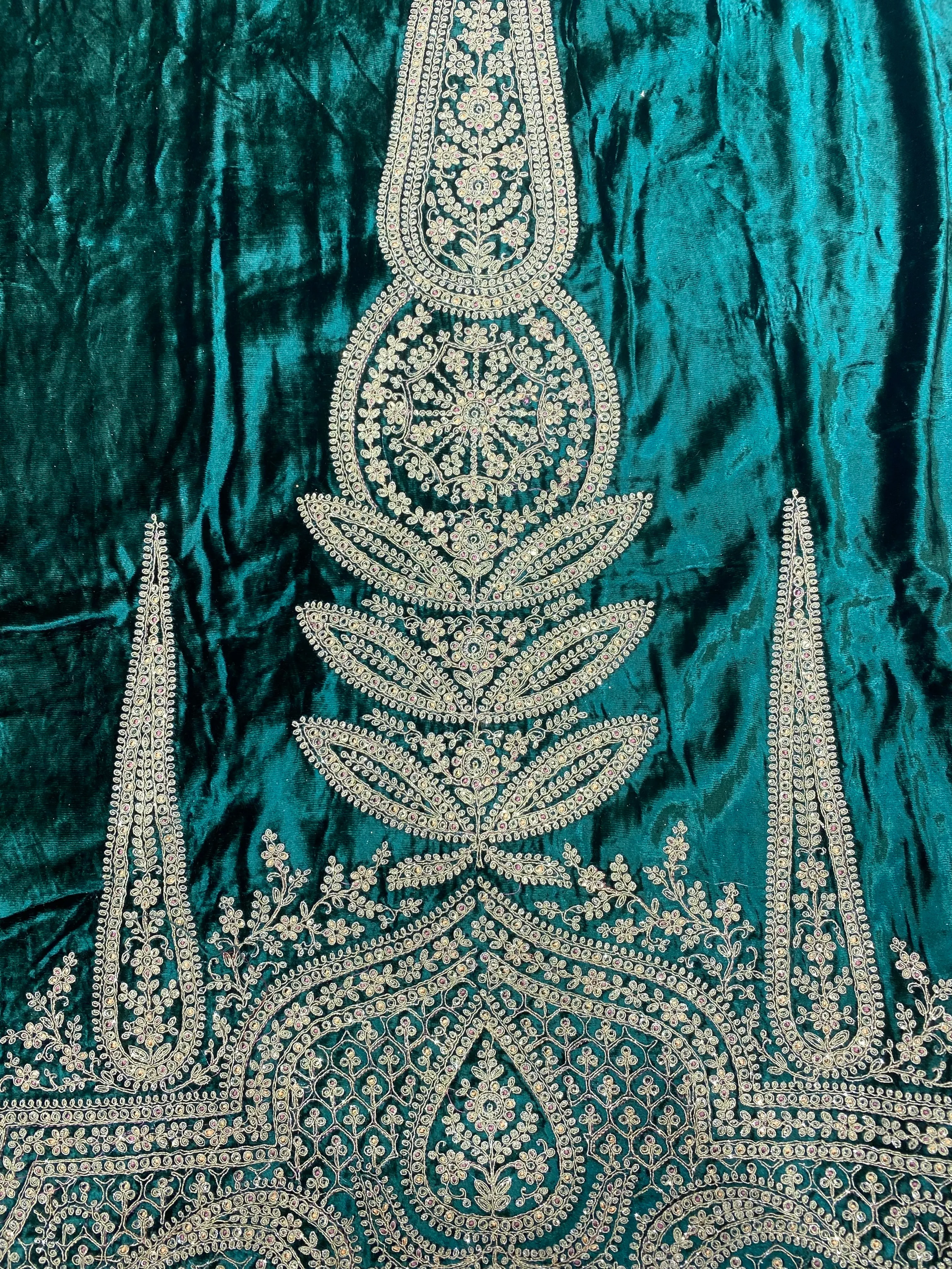 Bottle Green Velvet Unstitched Suit with Zari and thread Embroidery