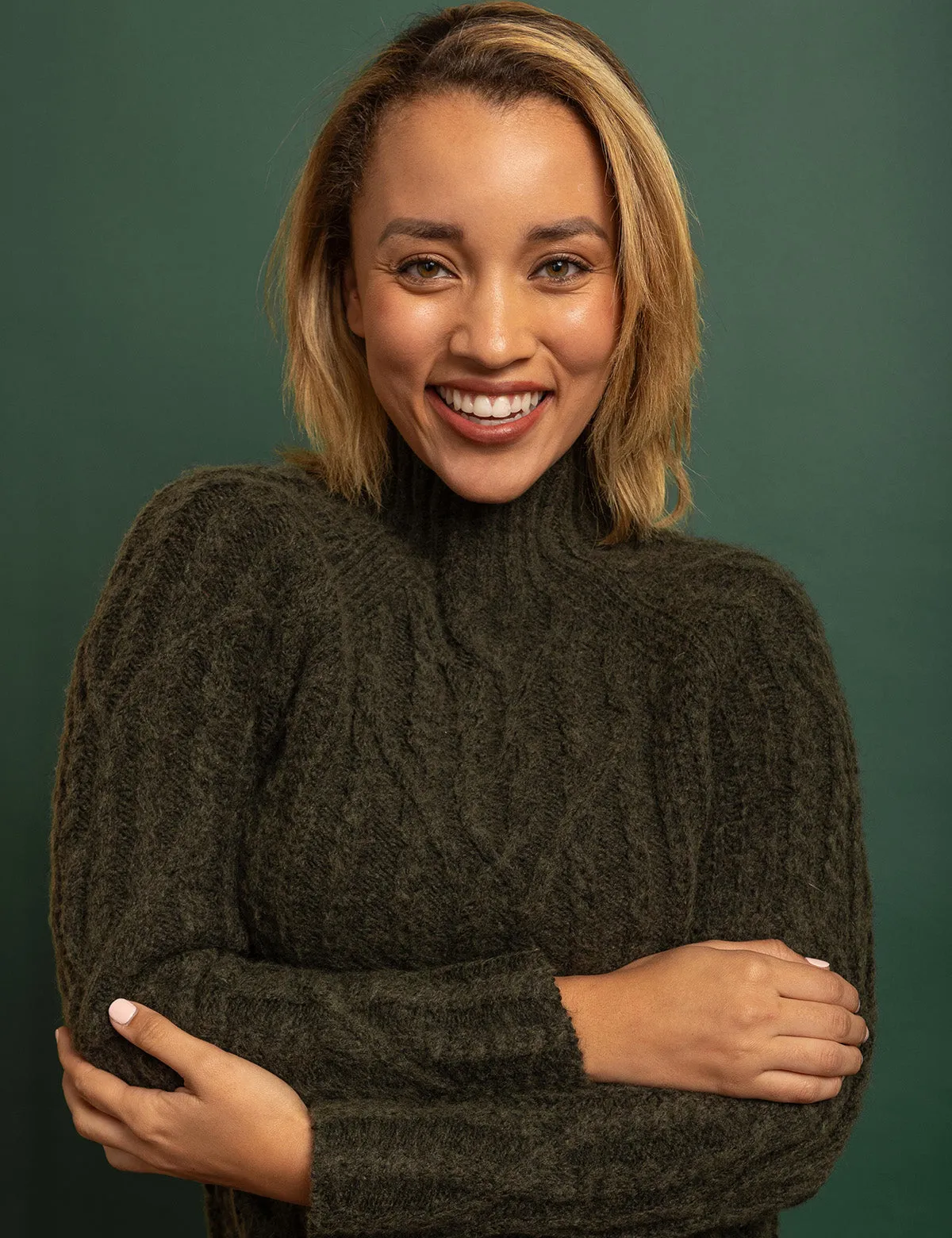 CHUNKY MOCK NECK CABLE SWEATER
