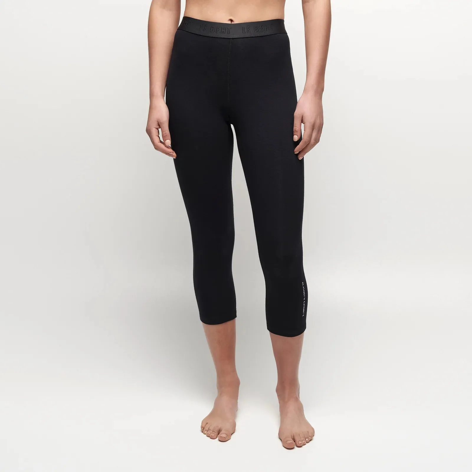 Le Bent Womens Core Lightweight 3/4 Bottom Base Layer Black