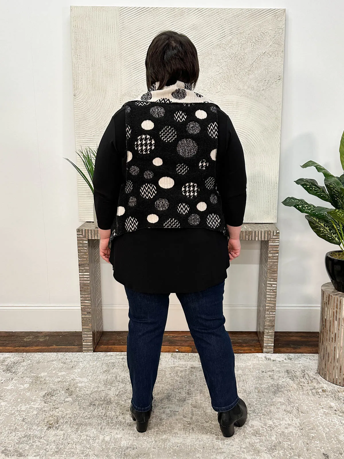 Reversible Vest, Black/Cream